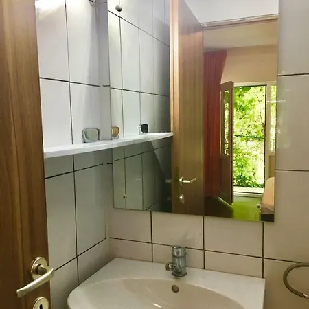 Casa de hóspedes Ana Trident 2*